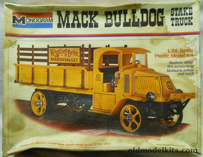 Monogram 1/24 1926 Mack Bulldog Stake Truck, 7537-0500 plastic model kit